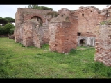 07683 ostia - regio iv - insula ii - terme del faro (iv,ii,1) - vestibulum - bli ri - westen - 01-2024.jpg